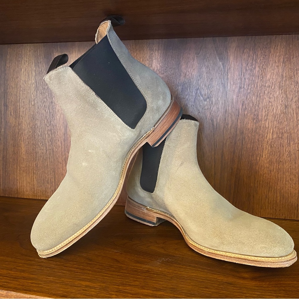 Meermin Taupe/Light Brown Suede Chelsea Boots